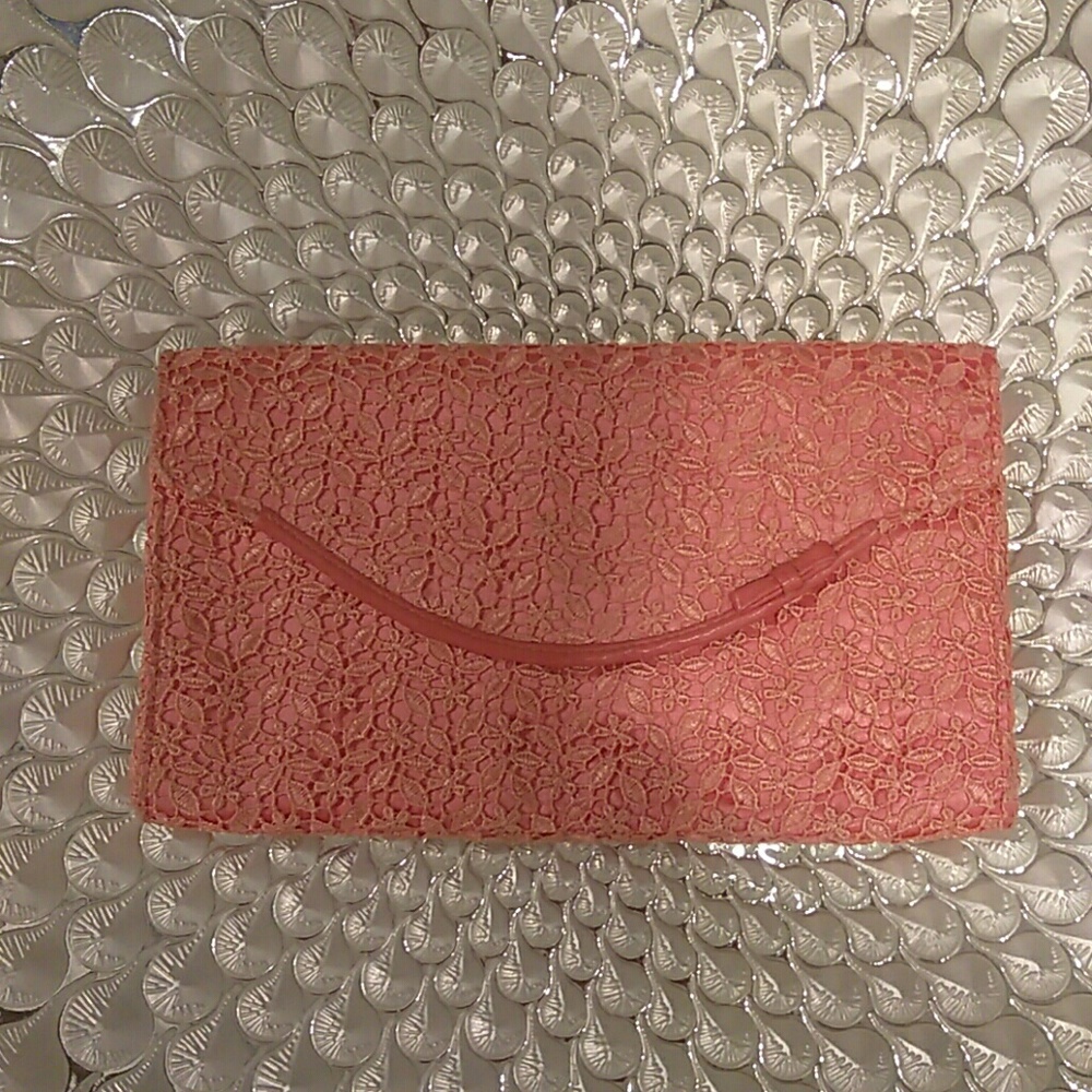 Cotton clutch w/leather trim